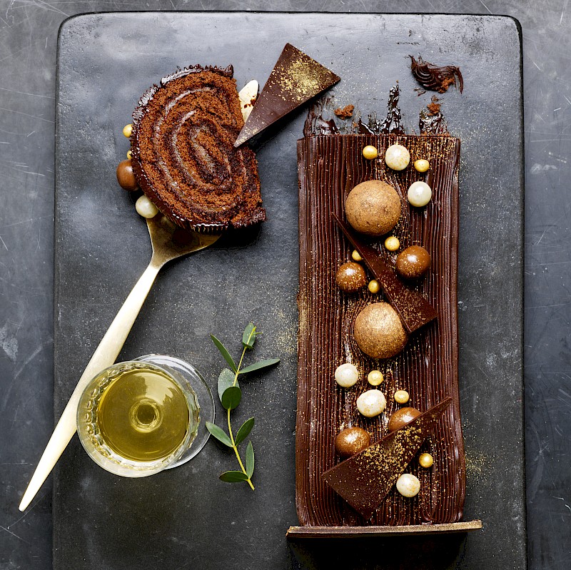 Christmas Chocolate Log Karen Thomas Photography