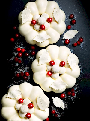 White Chocolate Wreath