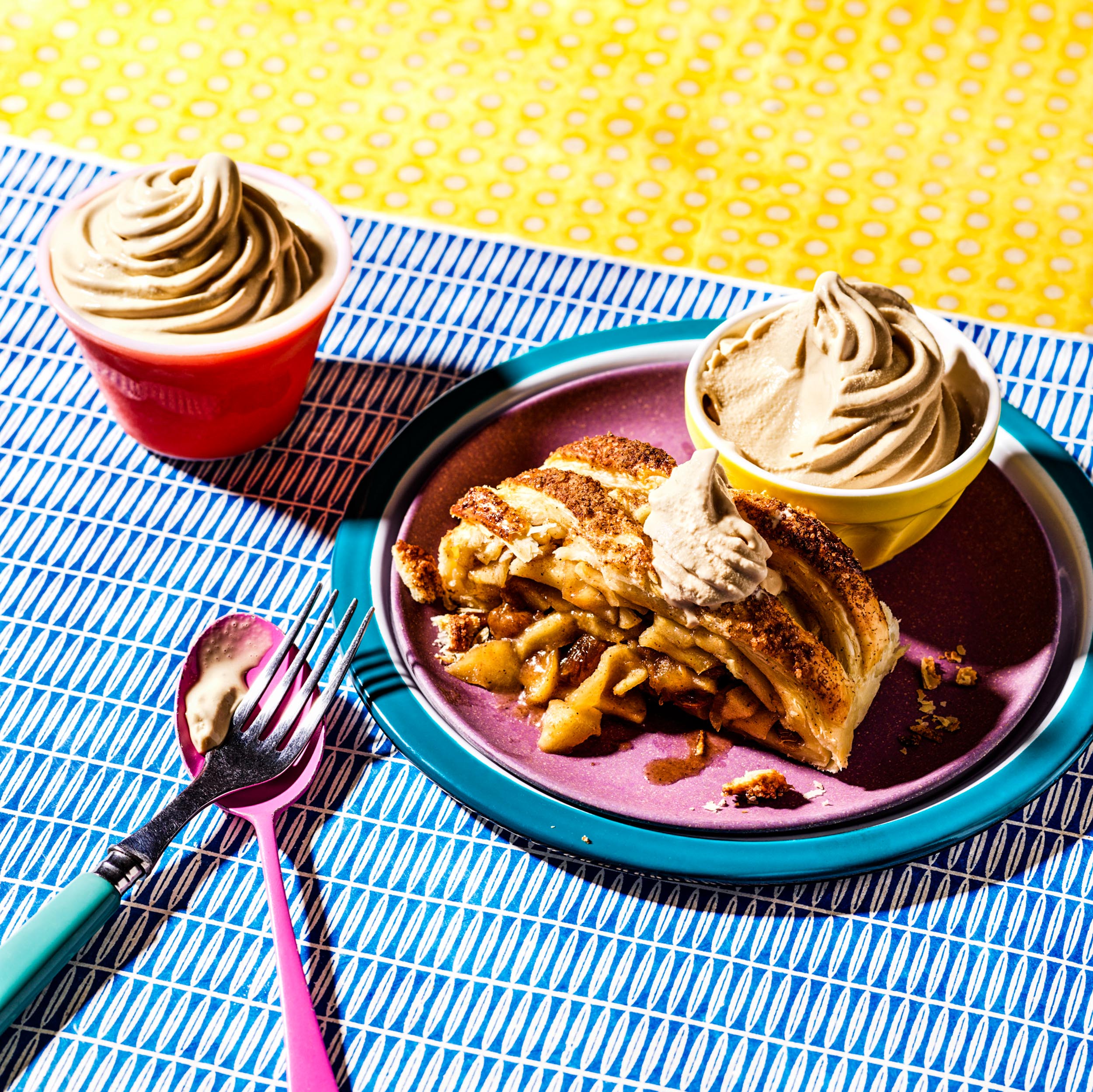 Fwip apple strudel with whippy ice cream